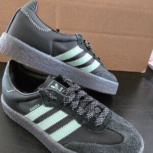 Adidas samba/sambae bold